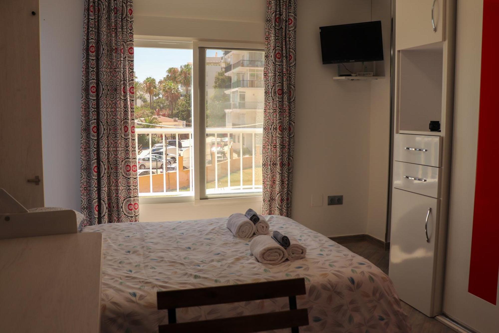 Calahonda Coastal Apartment